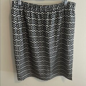 Ann Taylor Loft Elastic Stretch Lined Skirt. Size Medium